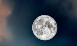 ‘Şehir yok edici’ asteroit Ay’a çarpabilir: Risk yüzde 4,3’e yükseldi