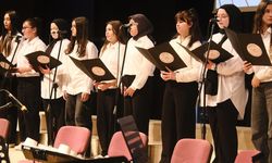 Seslerle yarına: Genç korolar Burdur’da buluştu