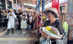 Turistik Karaelmas Ekspresi Zonguldak’ta törenle karşılandı