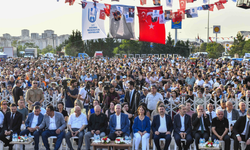 Başkentliler ABB'nin “Birlik Aşı Aşure” etkinliğinde buluştu: Yavaş'tan 2 adet cemevi müjdesi