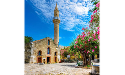Fetih Camii hala kapalı