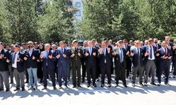 Kars'ta 15 Temmuz Şehitleri dualarla anıldı