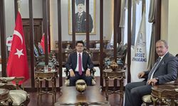 TİMBİR ve BHA'dan Arsuz Kaymakamı Fatih Eroğlu'na ziyaret