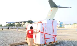 Türkiye’den Afganistan’a 25 tonluk insani yardım