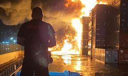 Aliağa Nemport Limanı’nda konteyner yangını