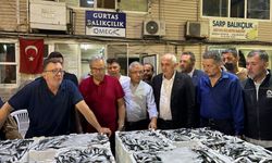 Balıkesir'de balık sezonu ilk mezatla açıldı