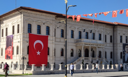 Başkan Hakan Bakar: Cumhuriyet meşalesi yolumuzu aydınlatmaktadır