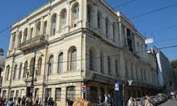 Van YYÜ’lü Dr. Ergin Sarı’dan tarihe ışık tutacak ‘Van Basın Müzesi’ önerisi!