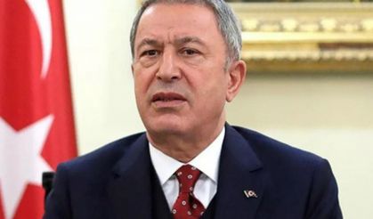 Bakan Akar: Eskiden Doğu'da terörle uğraşırken şimdi petrol ile uğraşıyoruz