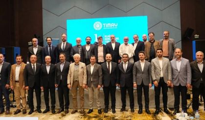 TİMAV'da bayrak değişimi