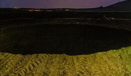 Konya'da 15 metre derinliğinde obruk oluştu
