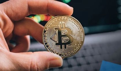 Bitcoin 71 bin doları gördü