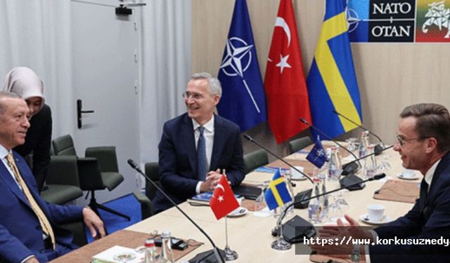 İsveç'in NATO üyeliğine Türkiye'den onay