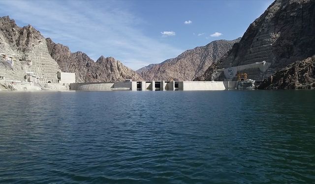 Yusufeli Barajı'nda Elektrik Enerjisi Üretimi İçin Islak Testlere Başlandı.