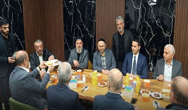 Başkan İdham Aydın Siirt'lileri bir araya getirdi