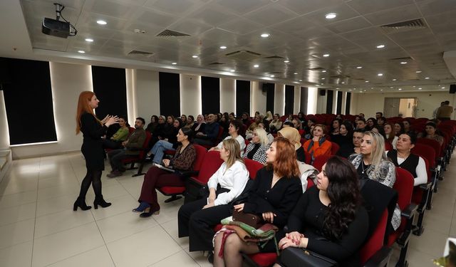 Yenimahalle'de eğitim semineri