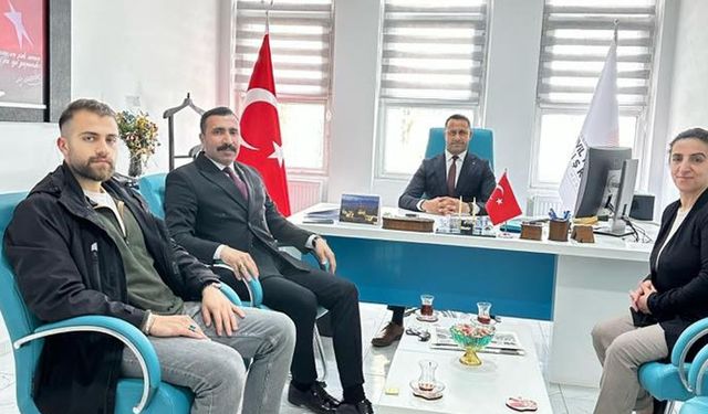 AK Parti Kars heyetinden Sivil Toplumla İlişkiler Müdürü Cafer Avınca'ya ziyaret