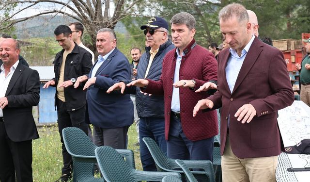 Amasya Valisi Önder Bakan, yağmur duasına katıldı