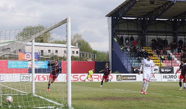 Düzcespor, Kahramanmaraşspor'u 1-0 mağlup etti