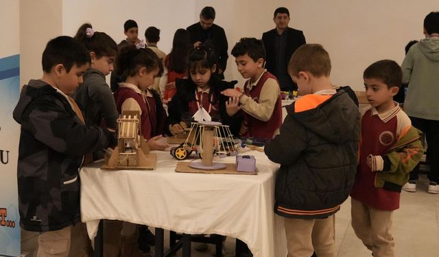 Geleceğin bilim insanları STEM FEST’te buluştu