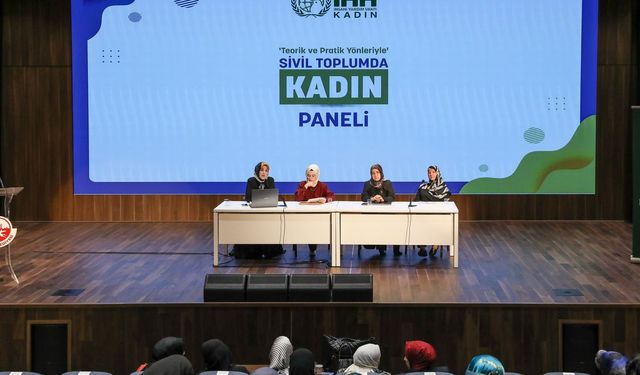İHH Kadın, Sivil Toplumda Kadın Paneli düzenledi