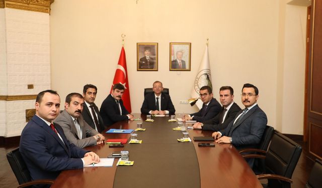 Kars'ta Kaymakamlar toplantısı gerçekleştirildi