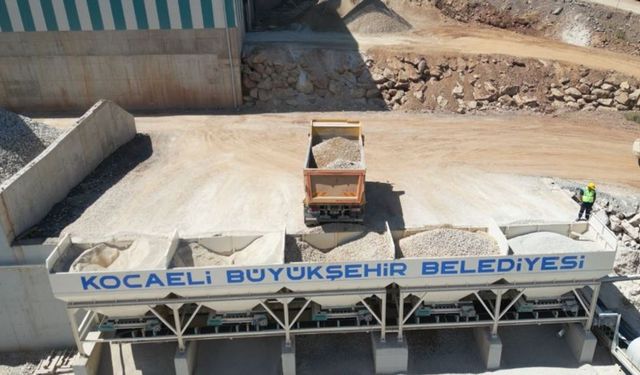 Kocaeli Büyükşehir, saatte 500 ton PMT üretiyor