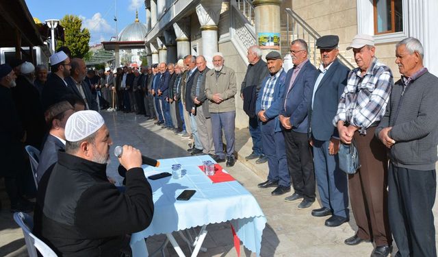 Korkuteli'nde 156 hacı adayı için uğurlama töreni düzenlendi