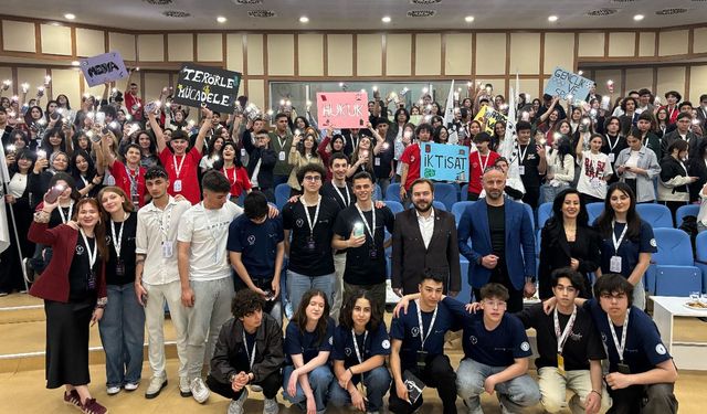 SALF 2025 Gençlik Forumu SDÜ'de gerçekleştirildi