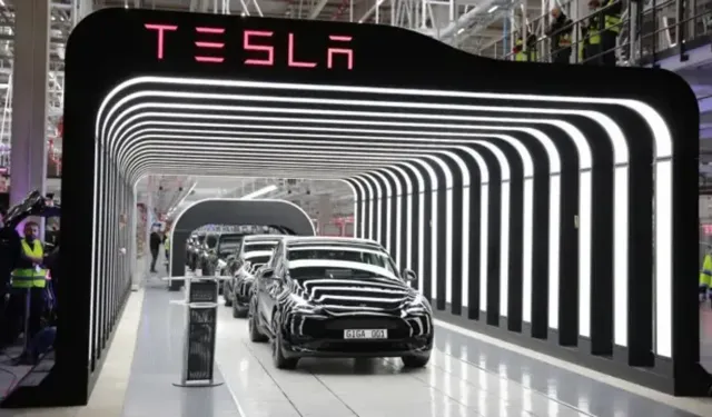 Tesla Avrupa'da krizle karşı karşıya: Satışlar yüzde 45 azaldı