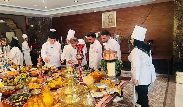 Van mutfağı dünyaya açılıyor: Van lezzetleri İran’da tanıtıldı