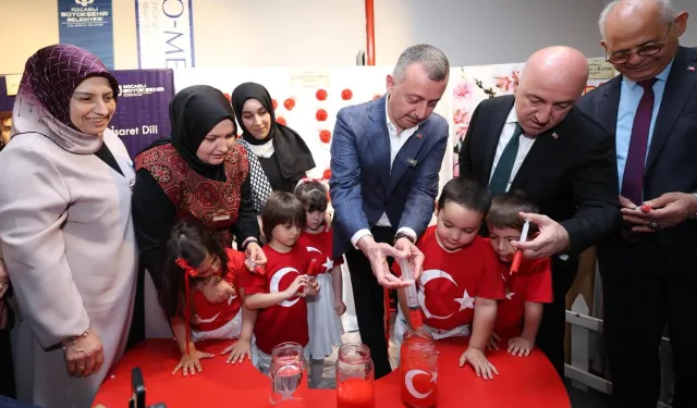Kocaeli'de KO-MEK'in eserleri göz kamaştırdı