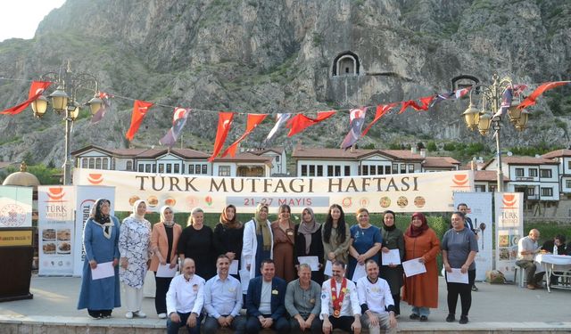 Amasya'da Türk Mutfağı Haftası'nda lezzet şöleni