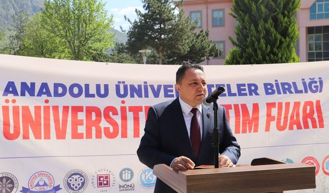 Anadolu Üniversiteleri Tanıtım Fuarı Amasya'da gerçekleşti