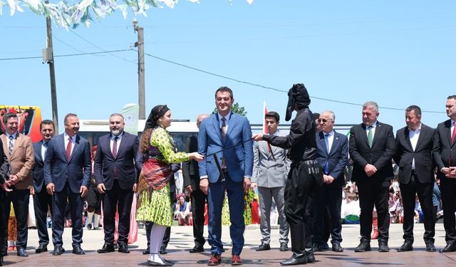 Binlerce yıllık gelenek her yıl aynı yerde yaşandı yaşatıldı