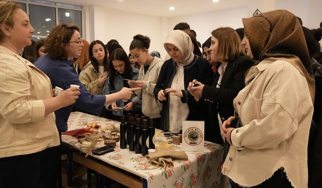 Düzce’de Çiftçiler Günü'nde "Toprakta Bilim Var" etkinliği düzenlendi