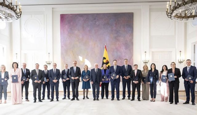 Friedrich Merz, Almanya’nın yeni şansölyesi oldu