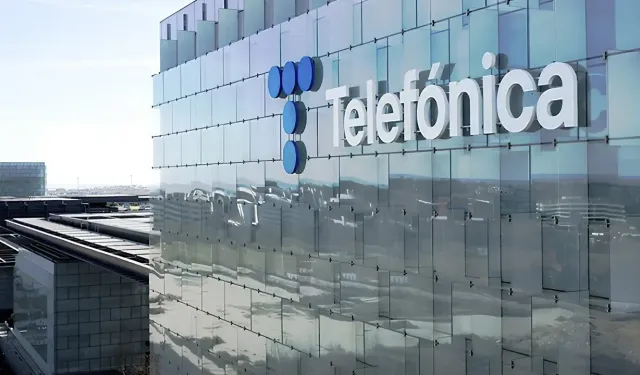 İspanya’da büyük ölçekte iletişim krizi: Telefonica altyapısı çöktü!