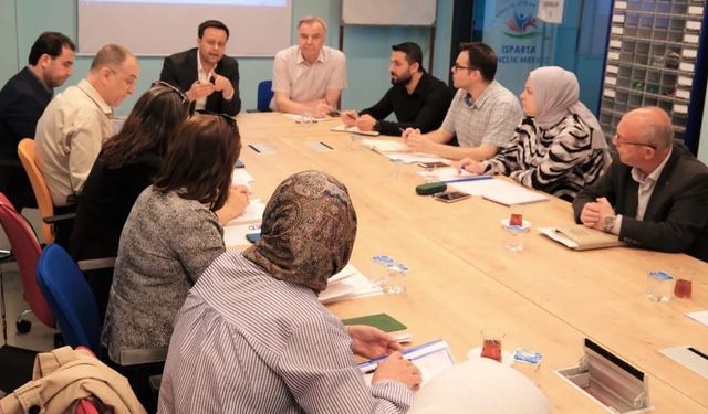 Isparta’da yurt hizmetleri masaya yatırıldı