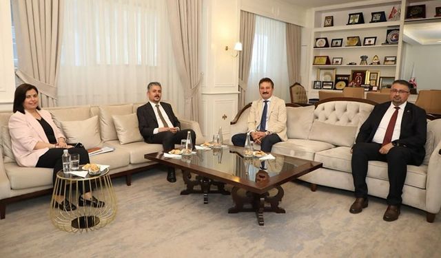 ISUBÜ’den borsaya stratejik ziyaret: İstihdam odaklı eğitime tam destek