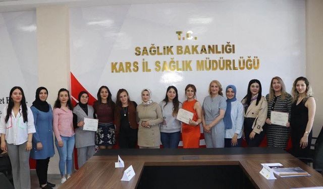 Kars'ta üreme sağlığı ve cinsel sağlık modüler eğitimi düzenlendi
