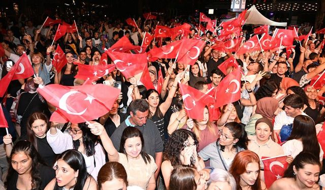 Kemer’de 19 Mayıs coşkusu