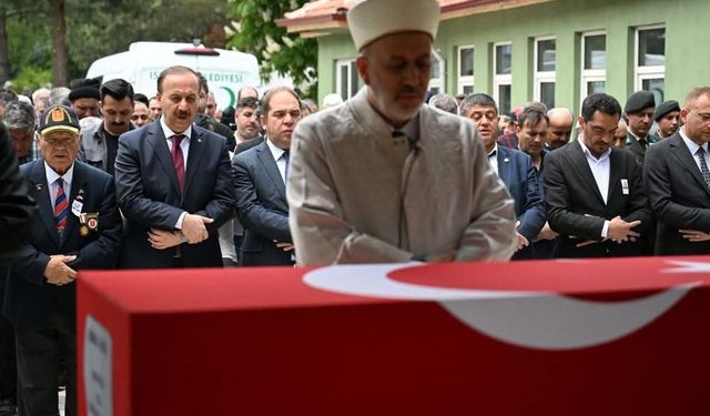 Kıbrıs Gazisi son yolculuğuna uğurlandı