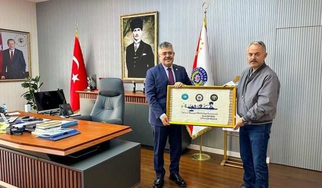 Kocaeli Milletvekili Veysel Tipioğlu'ndan Yalova Emniyet Müdürü Ümit Bitirik'e ziyaret