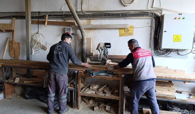 Ordu Büyükşehir'den parklara estetik katan atölye