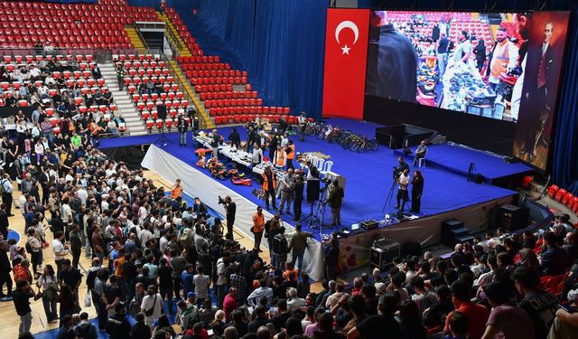 Otobüs, Ankaray ve metrolarda unutulan eşyalar açık artırmayla satıldı