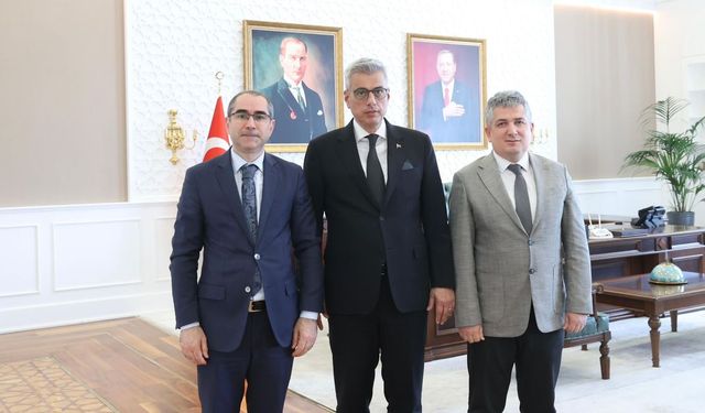 Rize İl Sağlık Müdürü Demiral’dan Bakan Memişoğlu’na ziyaret