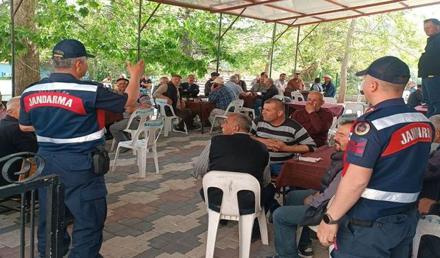 Sarıidris’te jandarmadan trafik güvenliği seferberliği