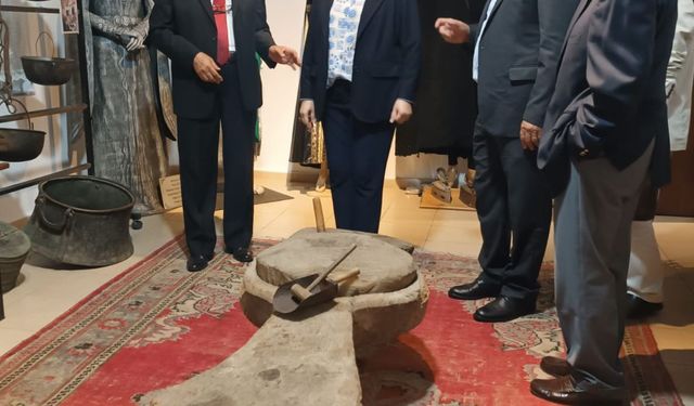 Suriye Çerkes Derneği yöneticileri Düzce’de ağırlandı