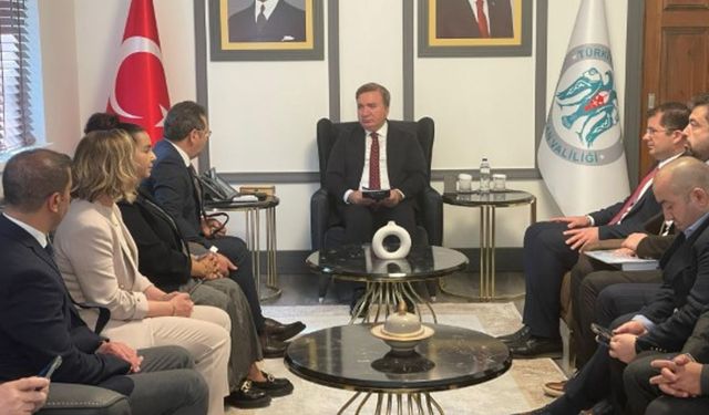 TİMBİR'den Erzincan Valisi Doç. Dr. Aydoğdu’ya ziyaret: "Burada ötekileştirme kültürü yok"